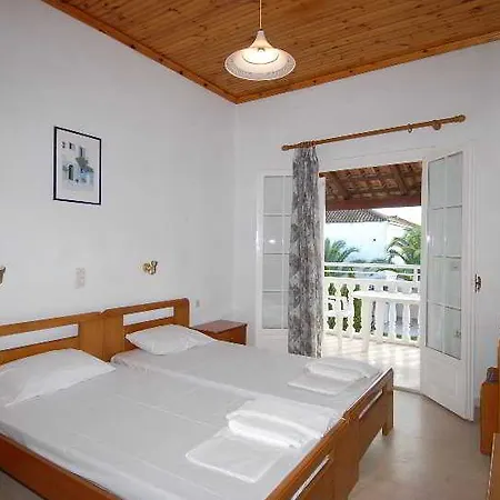 Pythari Hotell