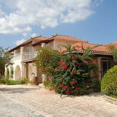 Pythari 2* Zakynthos Town